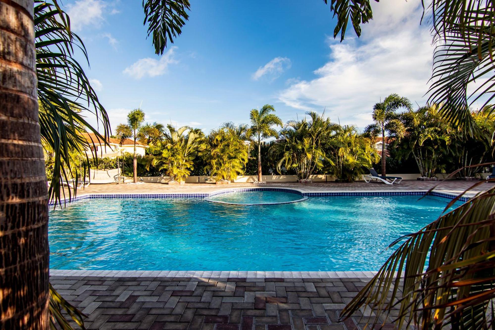 Villa Blue Curacao Jan Thiel Luaran gambar